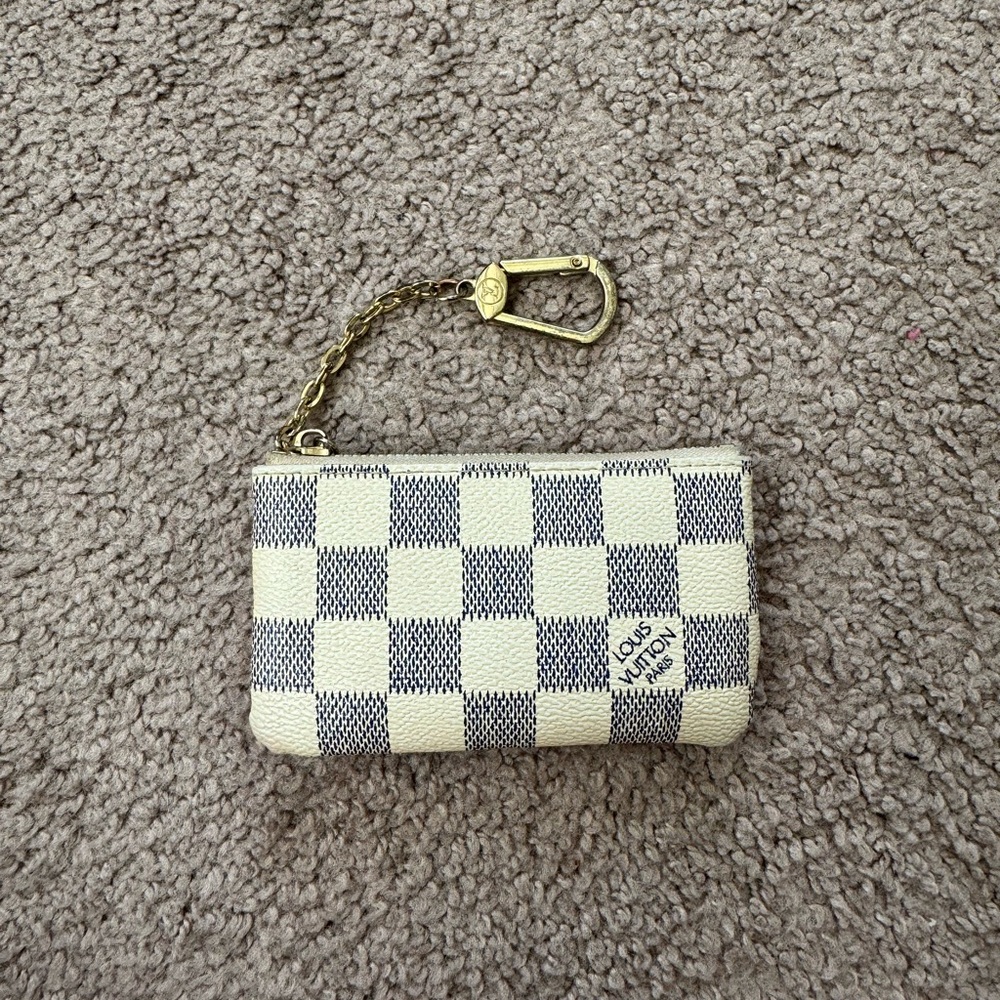 Louis Vuitton Card Holder *inspired, not authentic*